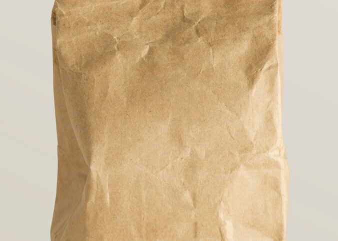 O que é papelão kraft e por que ele é recomendado para alimentos perecíveis?