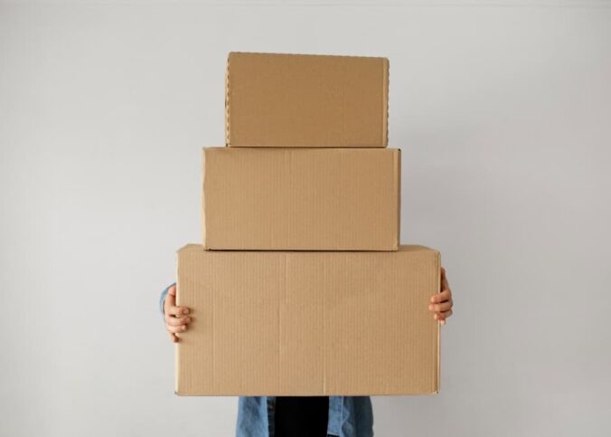 Caixa de papelão para transporte: como escolher e onde encontrar?